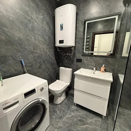 у львові на вулиці під голоском 15б 110 з чудовим видом на місто *