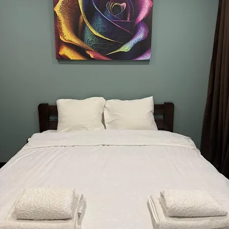 у львові на вулиці під голоском 15б 110 з чудовим видом на місто Apartment